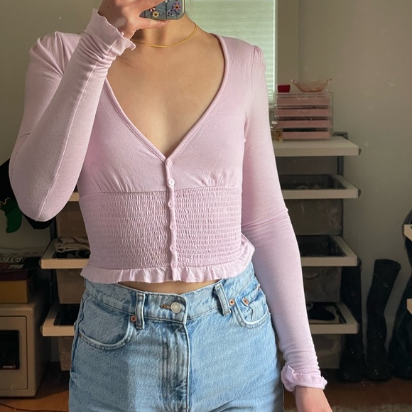 Long Sleeve V Neck Button Down Top - Picture 2 of 4